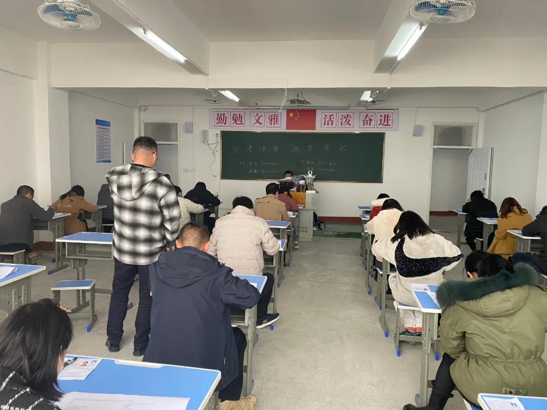 2021年湖北省技能等級(jí)認(rèn)定考試在我校順利舉行(圖11)